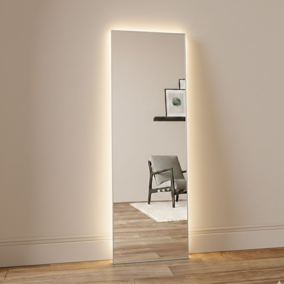 Aitta-peili LED-valoilla ja hopealla kehyksellä (50x150 cm)